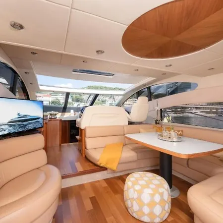 Ferienhaus Private Yacht - Jeanneau Prestige 520 Fly Split